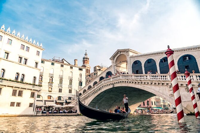 Private Gondola Ride in Venice off the Beaten Track - Exploring Venices Hidden Treasures