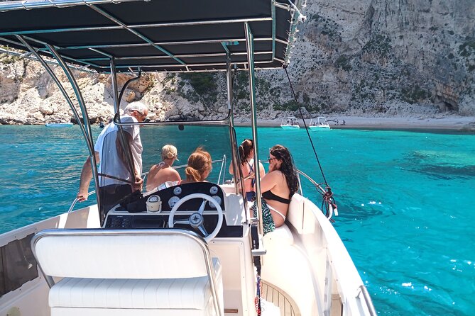 Private Luxury 6.5m 140HP Speedboat Cruise Shipwreck & Blue Caves - Traveler Recommendations