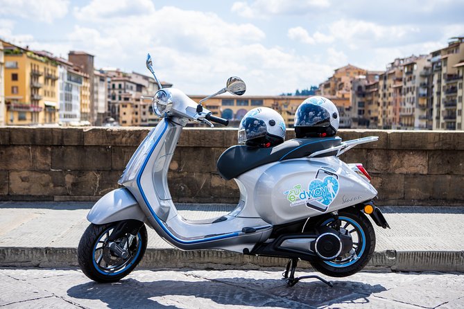 Rent Your Electric Vespa 45 in Florence for 8 Hours - Important Deposit Requirement