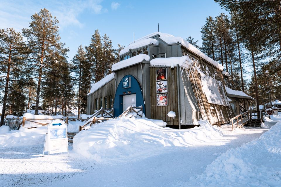 Rovaniemi: Easy Snowmobile Safari - Age and Licensing Requirements