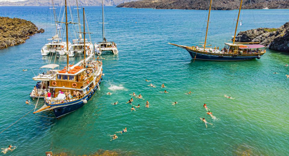 Santorini 2-Day Combo: Volcano Boat Cruise & Island Bus Tour - Customer Reviews and Ratings