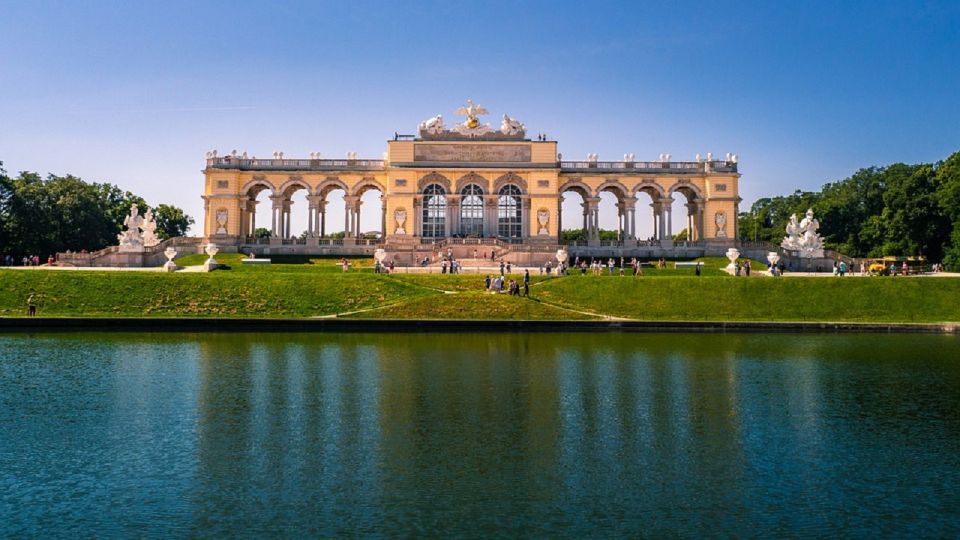 Schönbrunn Grand Tour: Private Skip-the-Line Walking Tour - Private Rooms of Royalty