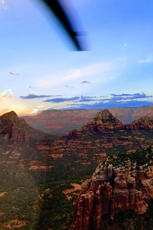 Secret Wilderness - 45 Mile Helicopter Tour in Sedona - Pricing and Sizing