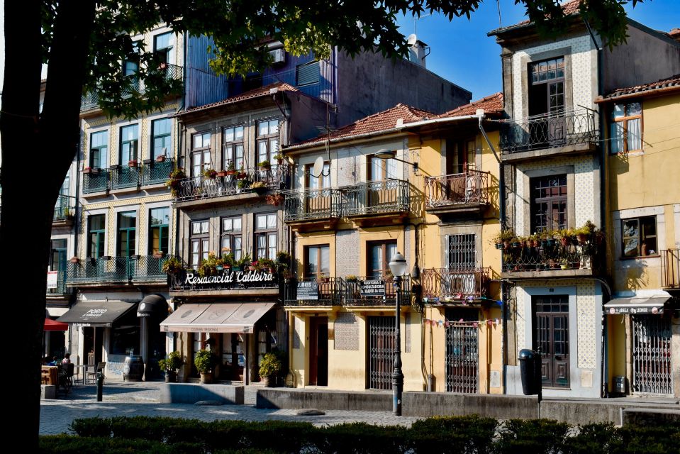 Secrets of Porto, Self-Guided Interactive Discovery Game - Validity of Trail Access