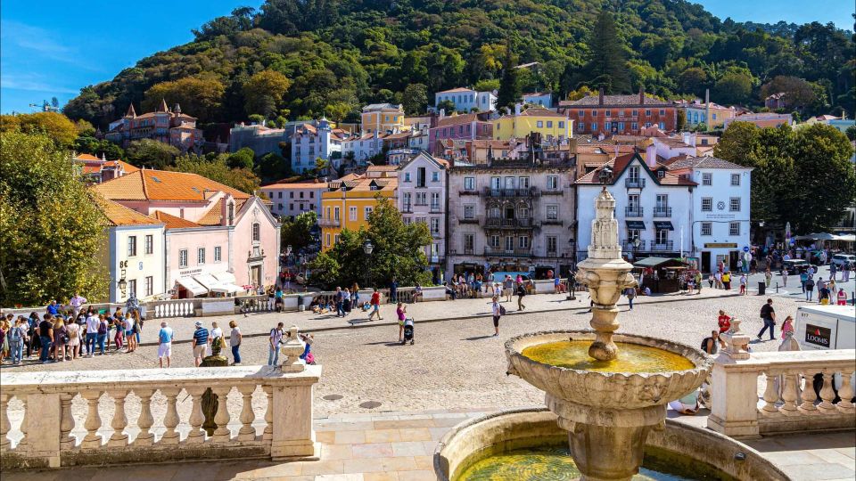 Sintra: Private Sightseeing Tour With Transportation - What to Bring and Expect