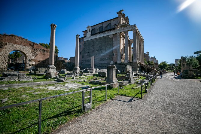 Skip-the-line Private Tour of Colosseum & Ancient Rome Wonders - Accessibility and Participation