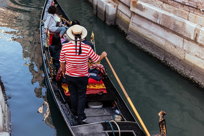 The History of Venice: San Marco Highlights Private Tour - Gondola Ride