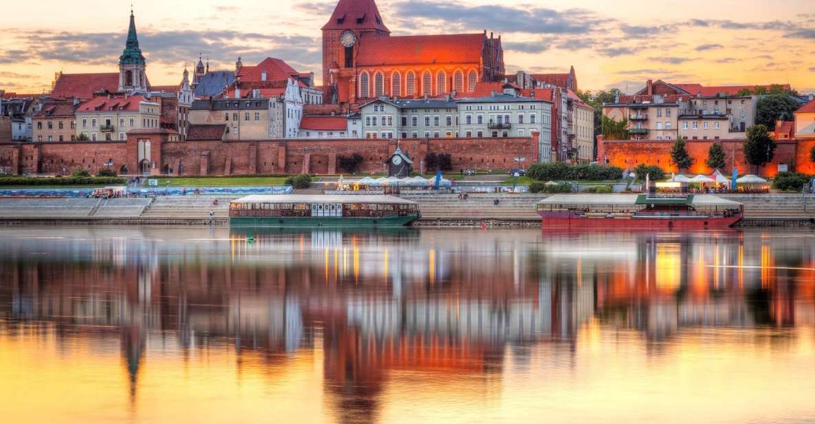 Torun Old Town Highlights Private Walking Tour - Customer Feedback