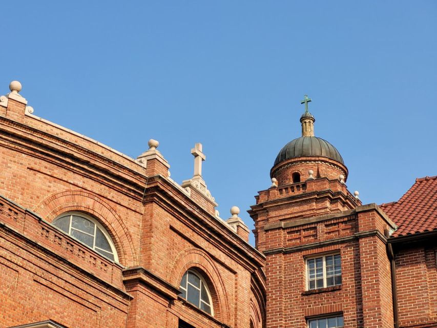 Unique Sites of Asheville Walking Tour for Couples - Basilica of Saint Lawrence