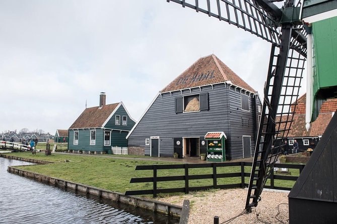 Visit Amsterdam Countryside With Windmills by Bike - Experiencing Dutch Culture and Tradition