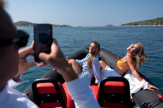 Zadar: 3 Island Luxury Speedboat Tour W/ Drinks & Snorkeling - Zadar Exploration