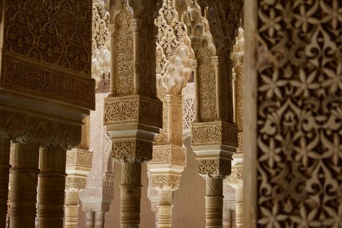 Alhambra: Tour With Nasrid Palaces. Admission Not Included - Tour Duration