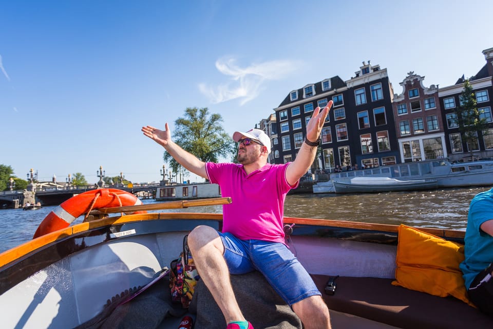 Amsterdam: 1.5-Hour Guided Canal Cruise With Drinks & Snacks - Customer Ratings and Feedback