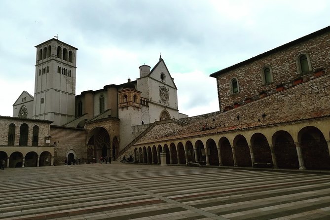 Assisi Full Day Tour Including St Francis Basilica and Porziuncola - Accessibility and Dress Code