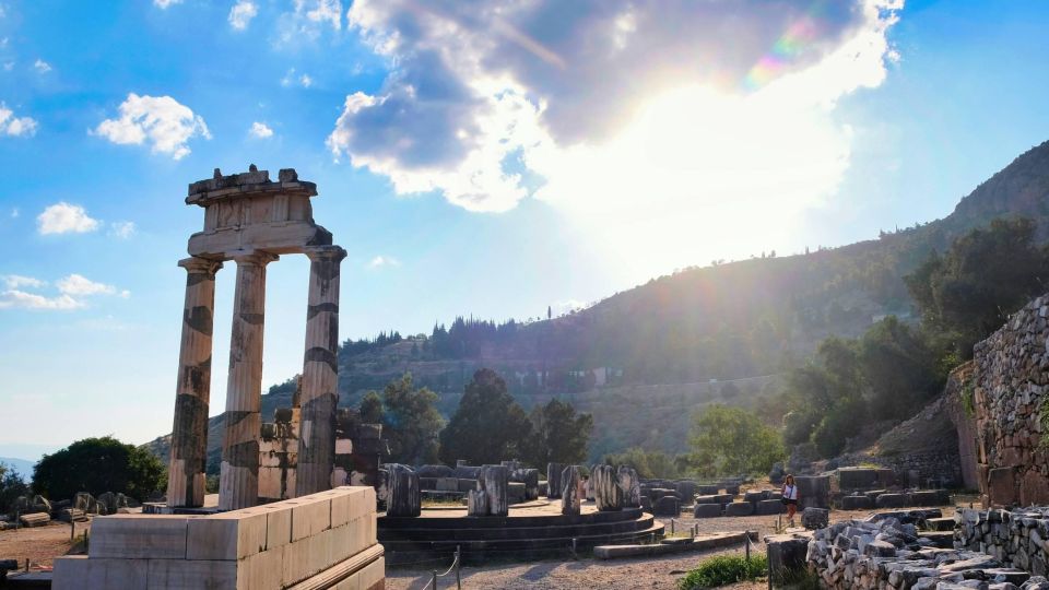 Athens: Delphi Small-Group Day Experience & Arachova Visit - Ancient Ruins of Delphi