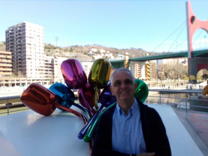 Bilbao: Guggenheim Museum Tour With Skip-The-Line Tickets - Accessibility Features