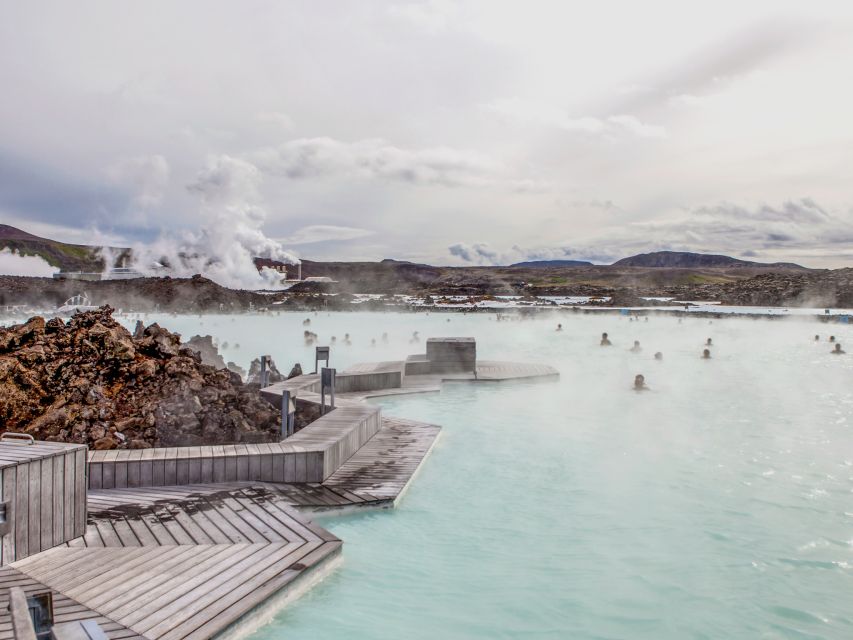 Blue Lagoon & Golden Circle: Private Tour & Transport - Discover Icelands Natural Wonders