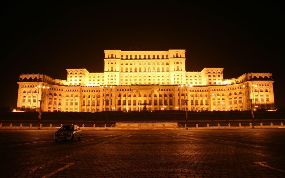 Bucharest Airport Transfer With Alex (English Speaking) - Affordable Pricing