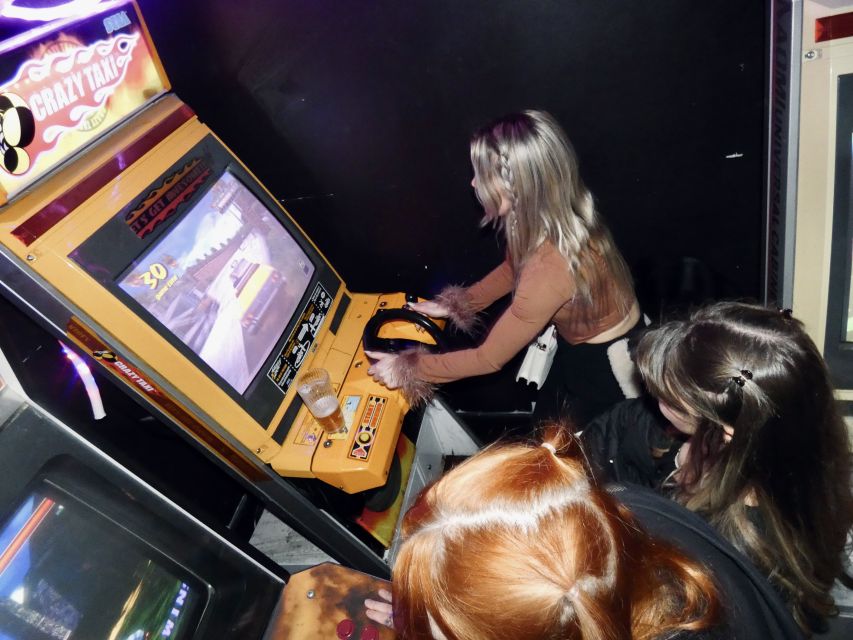 Copenhagen: Social Nightlife Pub Crawl With Shots & Games - Drag Entertainment Details