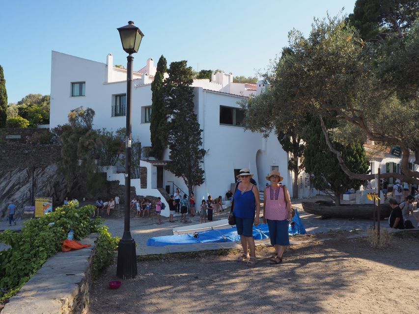 Dalí Triangle & Cadaqués Day-Trip From Girona - Accessibility and Limitations