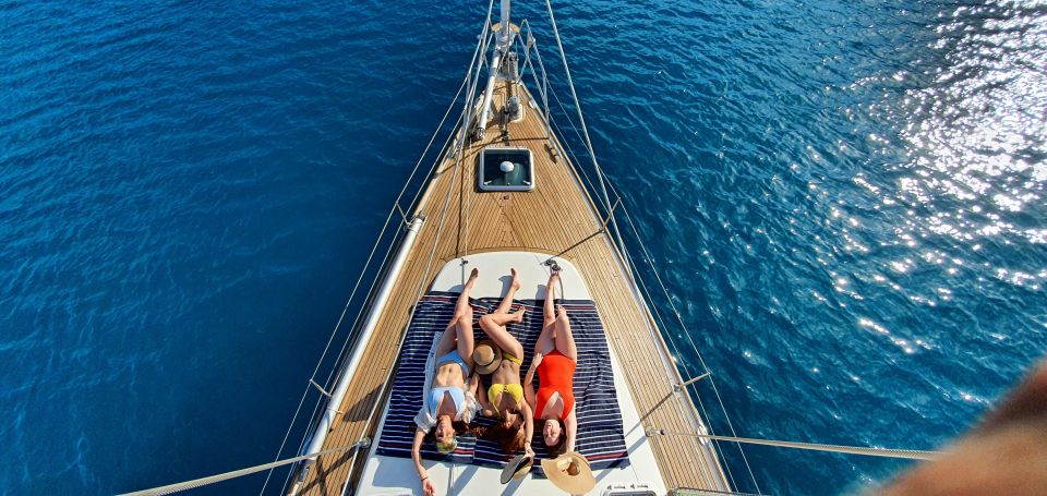 Day Sail Tour From Ibiza to Formentera - Included Experiences