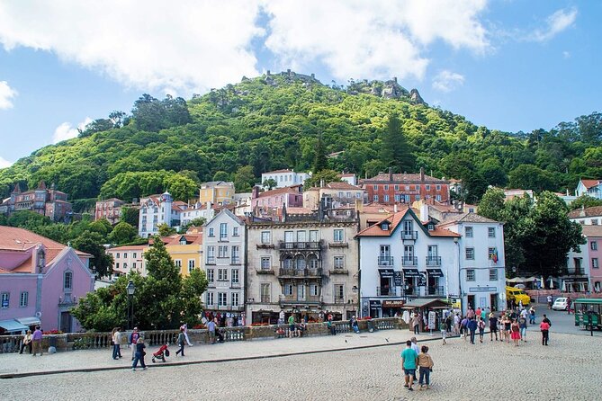 Discover Sintra`S Hidden Gems on Our Walking Tour - Explore Quinta Da Regaleira