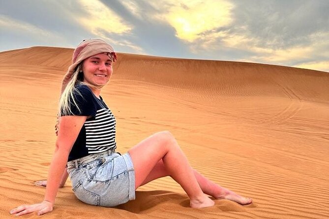 Dubai Premium Red Desert Dunes Safari With Camel Ride and Dinner - VIP Upgrade