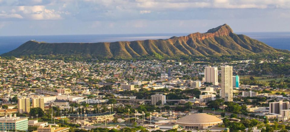 Enchanting Small Group Circle Island Tour of Oahu Paradise - Dole Plantation and Laniakea Beach