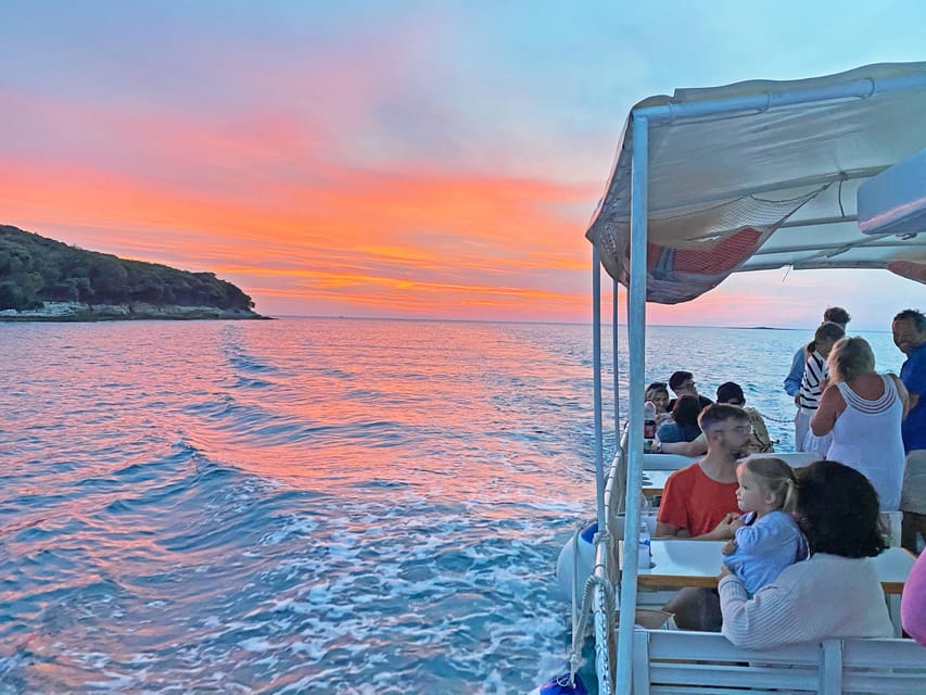 Fazana: Sunset Dolphin Cruise With Dinner in Brijuni Park - Booking and Pricing