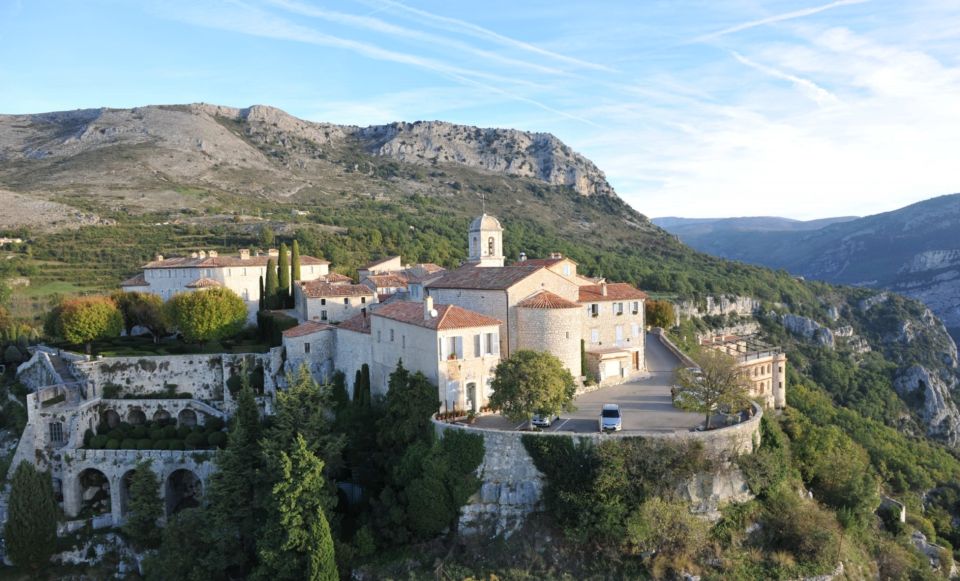 Flavor & Taste of Provence - Artistic Haven Saint-Paul De Vence