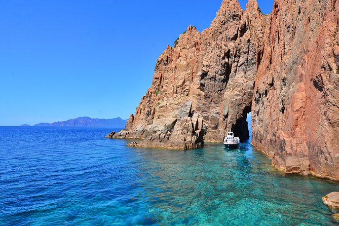 Friendly Discovery of Scandola Calanques De Piana and Meal Stop at Girolata - Reviews and Recognition