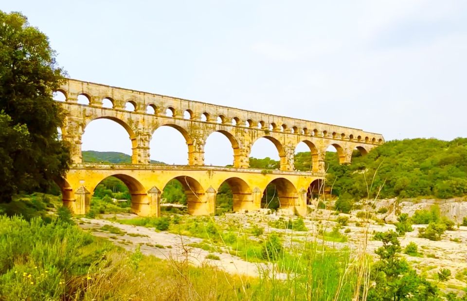 From Avignon: Roman Tour to Pont Du Gard, Nîmes & Orange - Maison Carrée in Nîmes