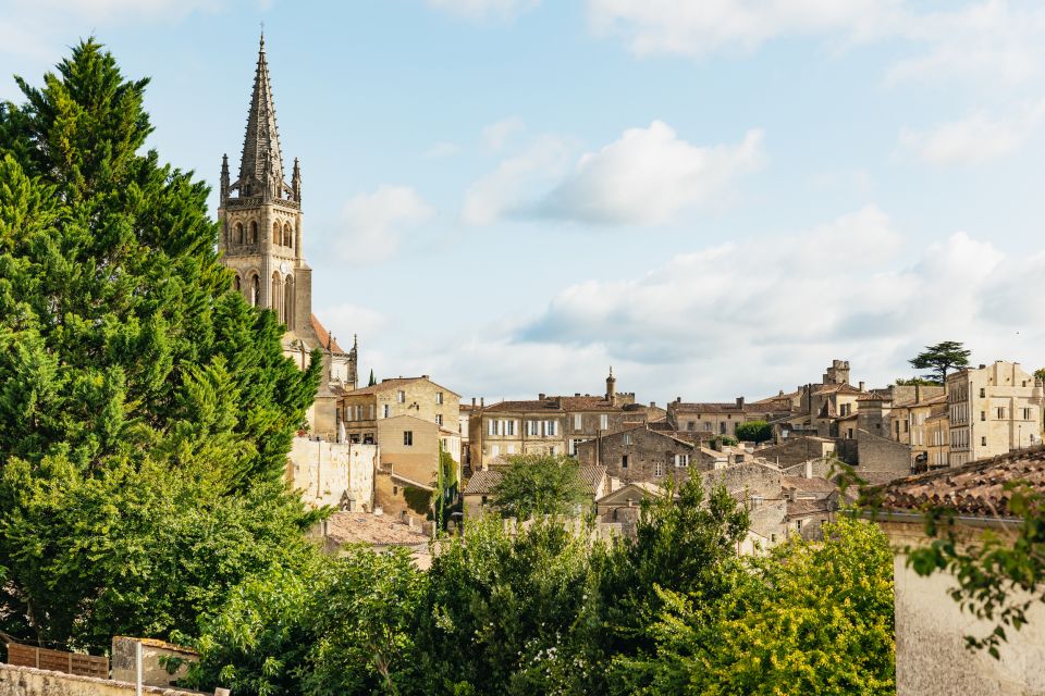 From Bordeaux: Half-Day Saint-Émilion Tour and Wine Tasting - Exploring the Village