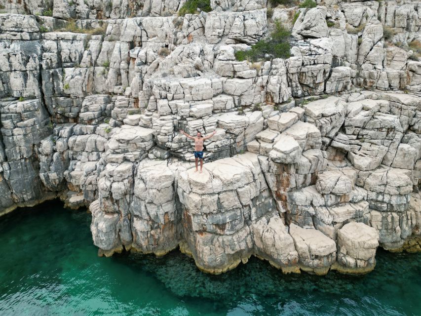 From Makarska: Hvar Island North Shore Speedboat Tour - Weather Considerations