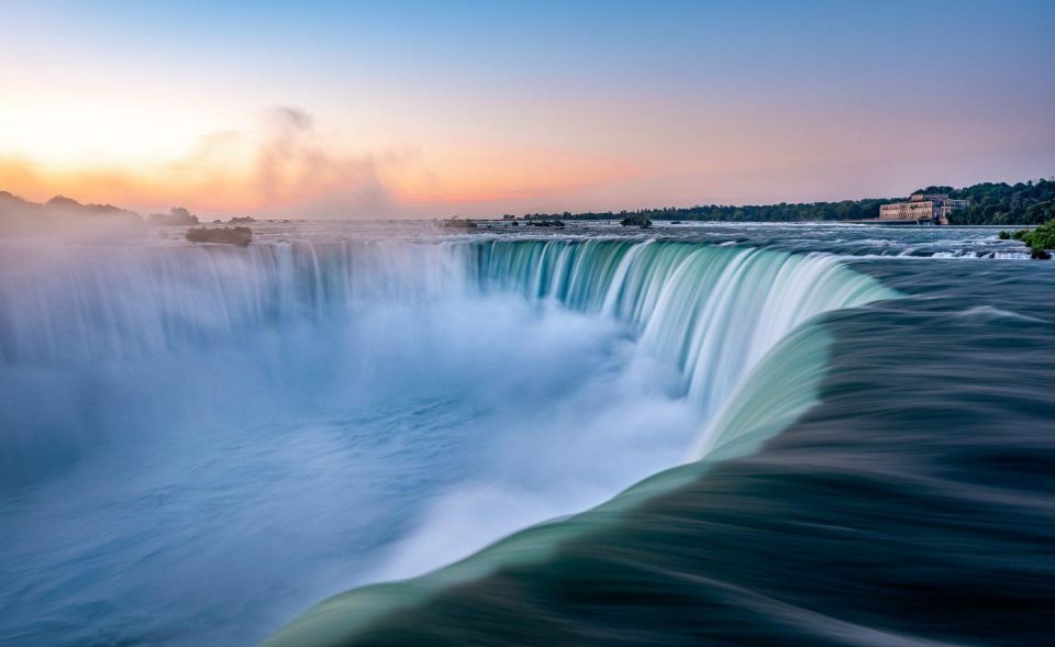 From Toronto: Niagara Falls Tour With Illumination Tower - 3-course Dinner at Table Rock