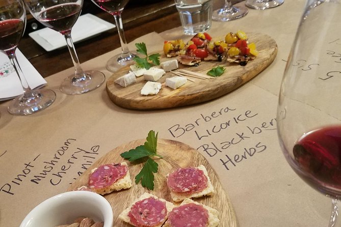 Healdsburg Small-Group Food and Wine Walking Tour - Personalized and Engaging Tour