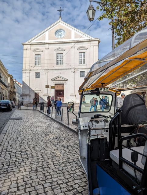 Historical Lisbon 2h Tuk Tuk Tour Adventure With Local Guide - Explore Key Historical Sites