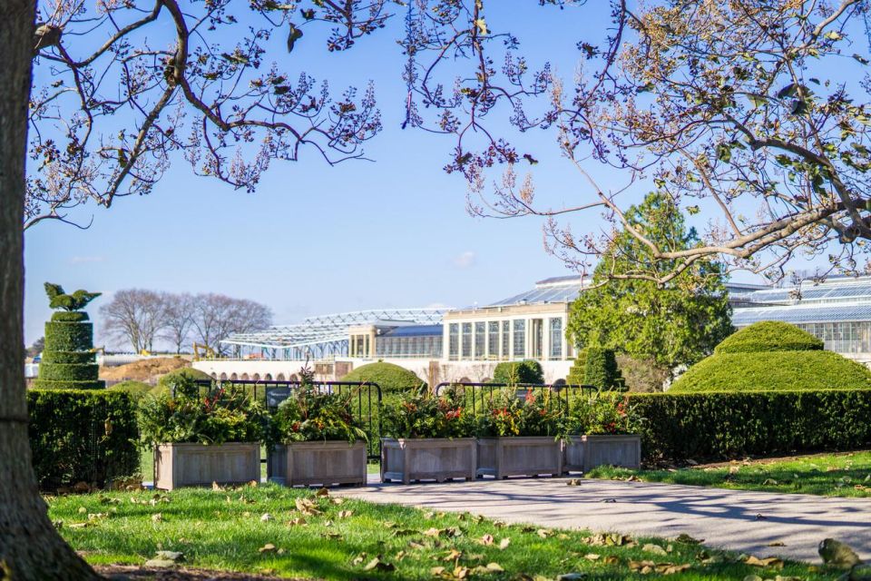 Kennet Square: Longwood Gardens Admission Ticket - Onsite Dining and Shopping