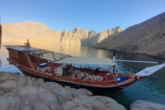 Khasab Musandam Dhow Cruise To Musandam Fjords - Visiting Fishing Villages