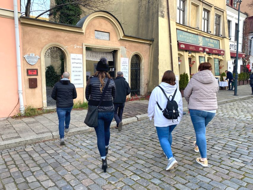 Krakow: 2h Kazimierz (Jewish Quarter) Walking Tour - Languages and Group Options