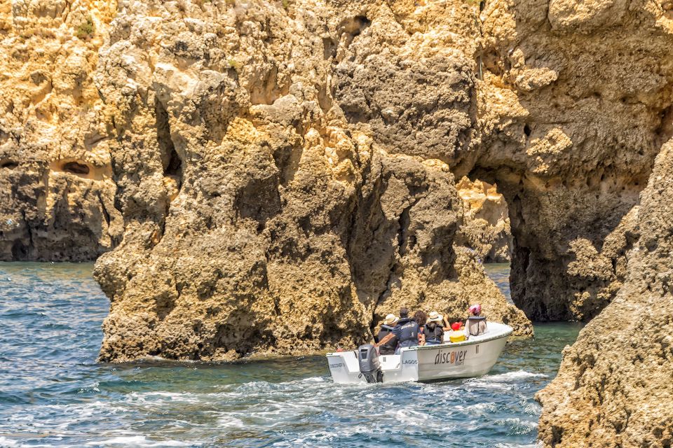 Lagos: Ponta Da Piedade Boat Tour With Local Guide - Boat Cruise and Navigation