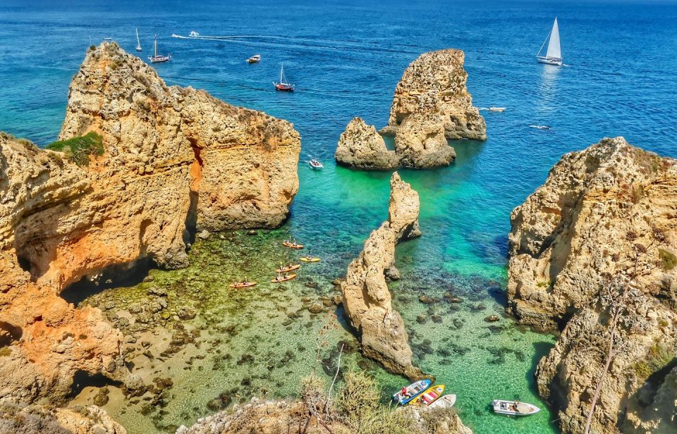 Lisbon: Algarve 3-Day Trip for Seniors With Hotels and Lunch - Transportation Arrangements