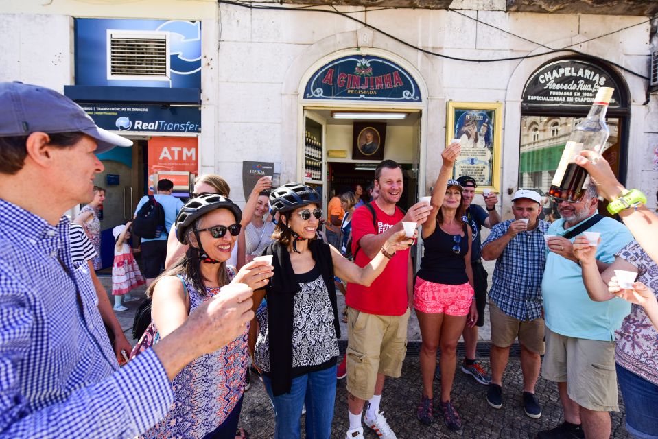 Lisbon: Riverside Light Bicycle Tour in Dutch - Frequently Asked Questions