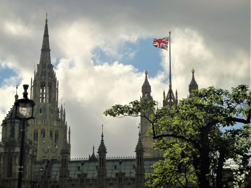 London: Kid-Friendly Westminster Abbey & Sightseeing Tour - Frequently Asked Questions