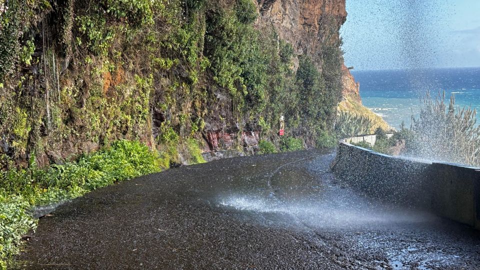 Madeira: Sunny South Side - Cabo Girão, Waterfall Anjos - Calheta and Madalena Do Mar