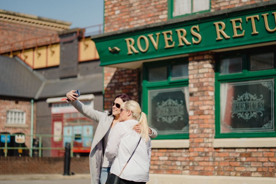 Manchester: The Coronation Street Experience - Iconic Locations