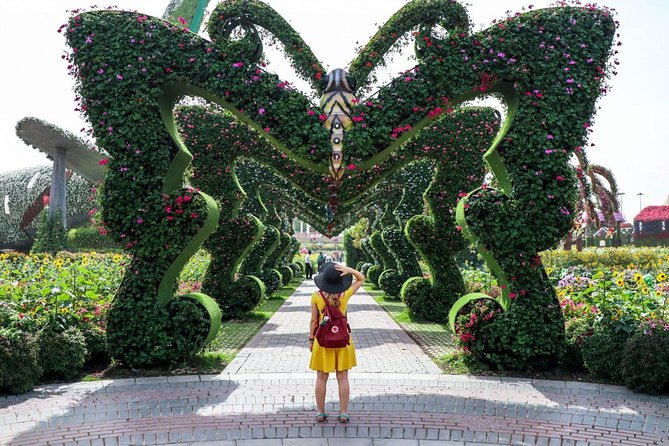 Miracle Garden Ticket Dubai With Shared Transfers - Cafes, Shops, and Attractions