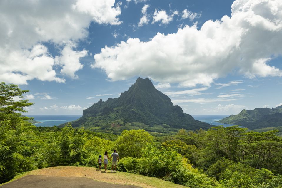 Moorea Highligts: Blue Laggon Shore Attractions and Lookouts - Tropical Garden: Vanilla and Local Jams