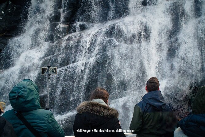 Mostraumen Fjord Cruise - Group Size and Inclusions