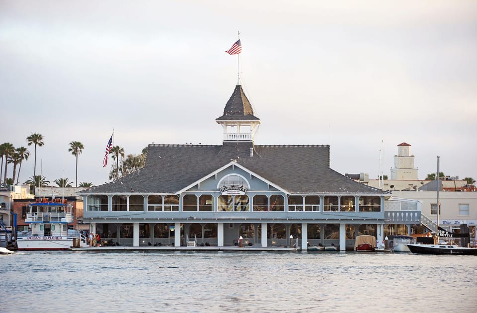 Newport Beach: Electric Boat Rental - Experiencing the Harbor